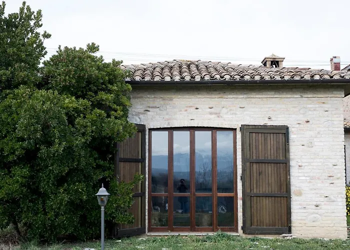 Alojamento de Turismo Selvagem La Stalla